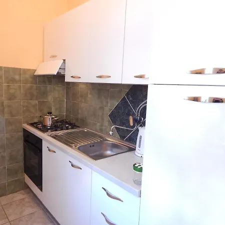 公寓 尼娜玛丽公寓 斯普利特