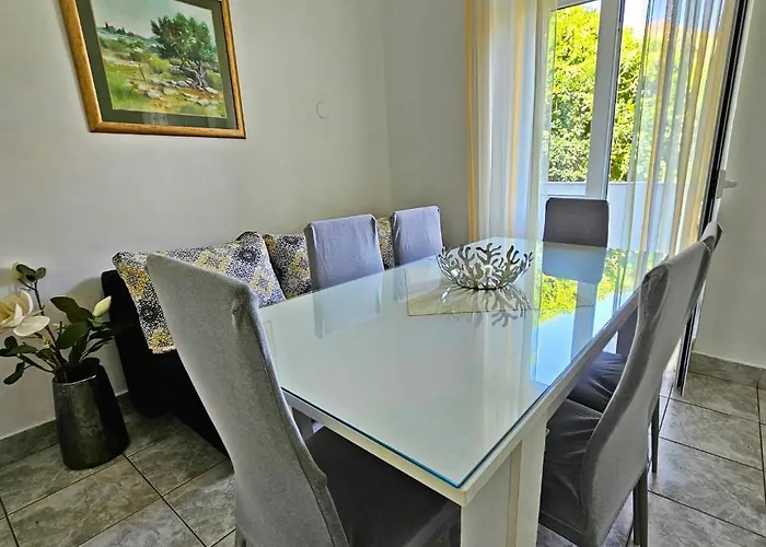 公寓 尼娜玛丽公寓