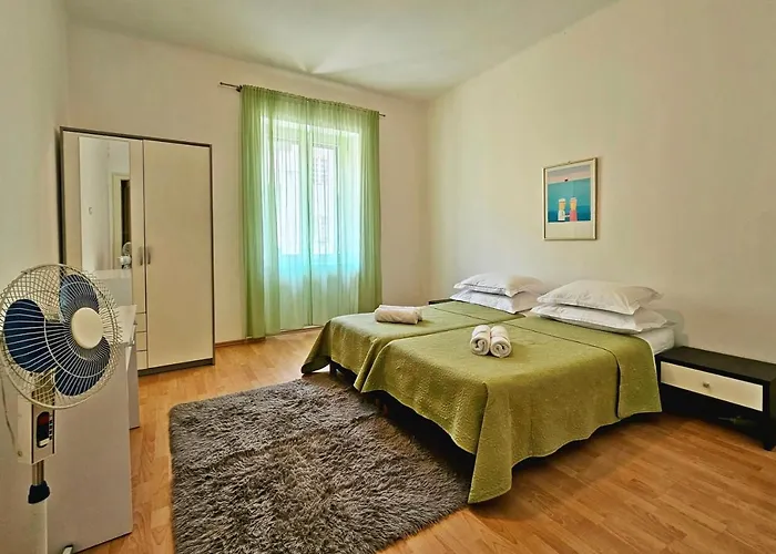 尼娜玛丽公寓 公寓 斯普利特