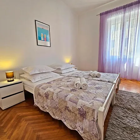 Apartment Nina Marie Split