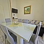 Apartman Nina Marie *